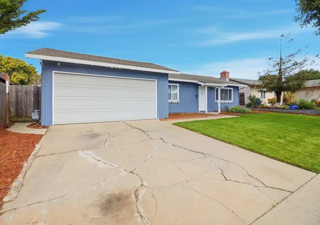Homes for sale in Salinas, CA | 609 Saint George Dr, Salinas, CA 93905 | MLS# ML82033362