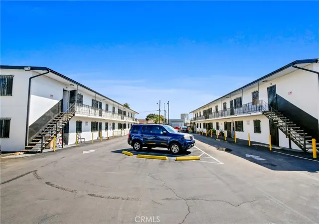 3rd image of 8711 Avalon, Los Angeles, CA 90003 | MLS# PW26012679