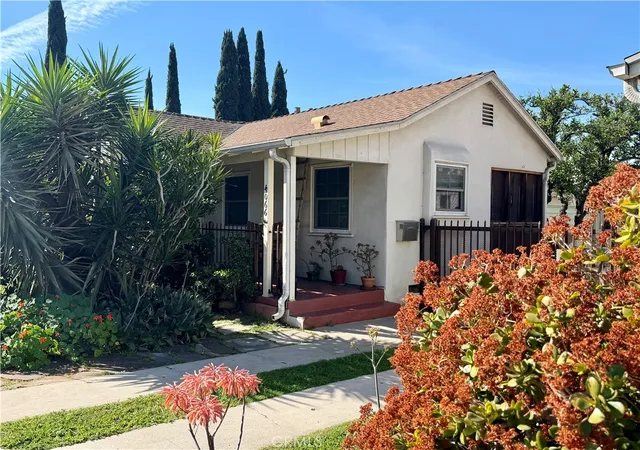 Homes for sale in Los Angeles, CA | 4064 Perlita, Los Angeles, CA 90039 | MLS# PF26019597