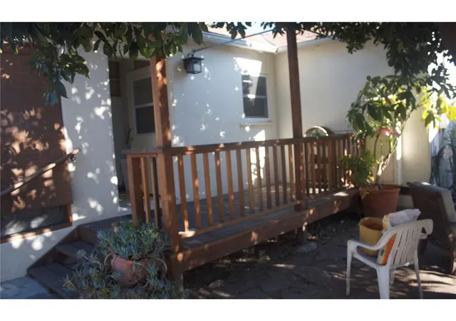 Homes for sale in Los Angeles, CA | 4064 Perlita, Los Angeles, CA 90039 | MLS# PF26019597