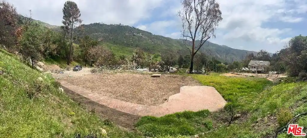 Photo 1 of Land for sale at 23442 W Copacabana St, Malibu, CA 90265 | MLS# 26644837 | Listing updated on 2026-07-27