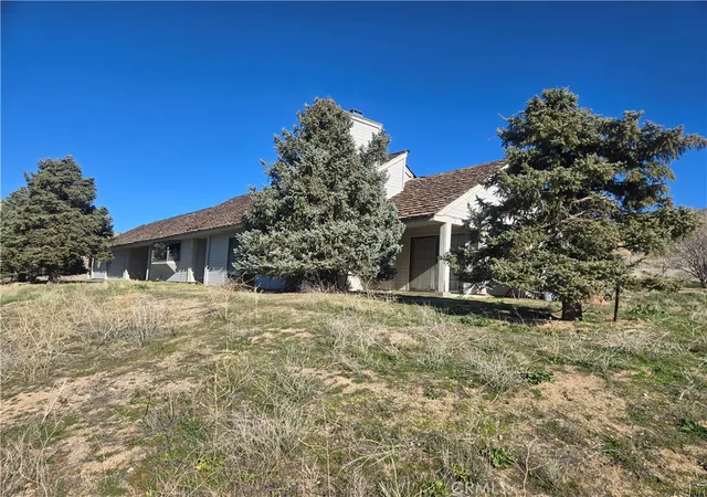 Homes for sale in Onyx, CA | 23400 Vanessa Ave, Onyx, CA 93255 | MLS# AR26014144