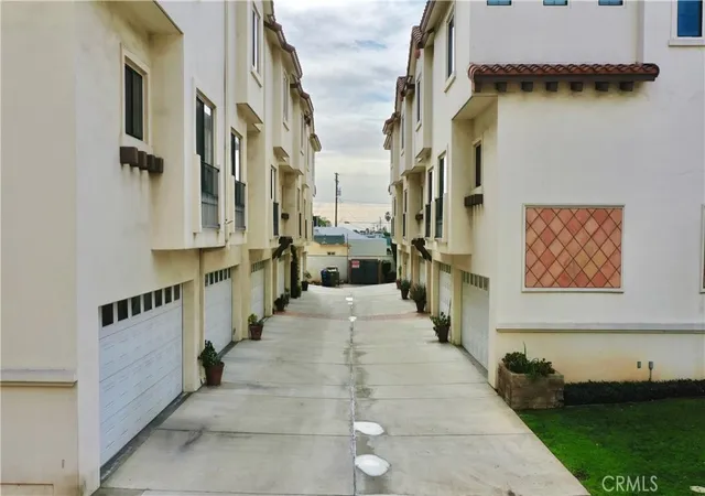Homes for sale in San Fernando, CA | 1075 N Maclay #14, San Fernando, CA 91340 | MLS# SR26023809