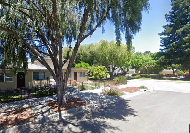 5th image of 284 Elmwood St, Mountain View, CA 94043 | MLS# ML82033425