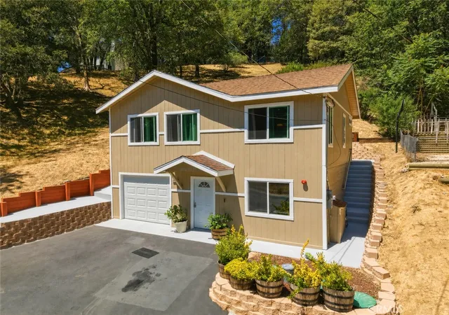2nd image of 24743 Edelweiss Dr, Crestline, CA 92325 | MLS# PW26023731