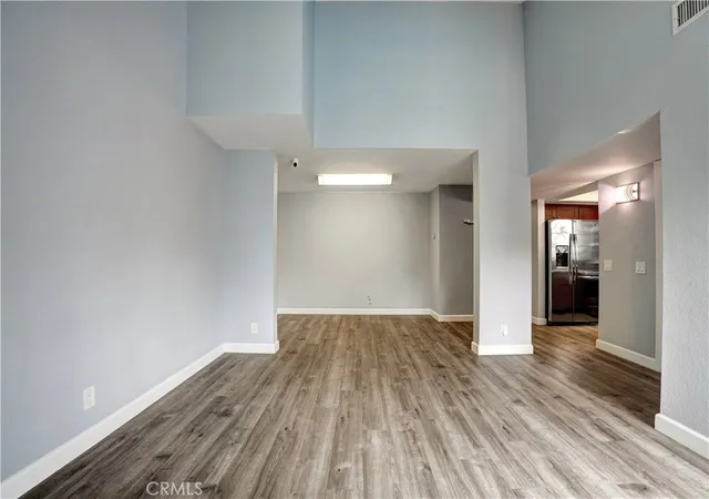 Photo 4 of Townhouse for sale at 20155 Keswick #209, Winnetka, CA 91306 | MLS# SR26023690 | Listing updated on 2026-09-20