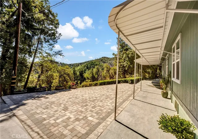 5th image of 14986 Western Mine Rd, Middletown, CA 95461 | MLS# LC26023997