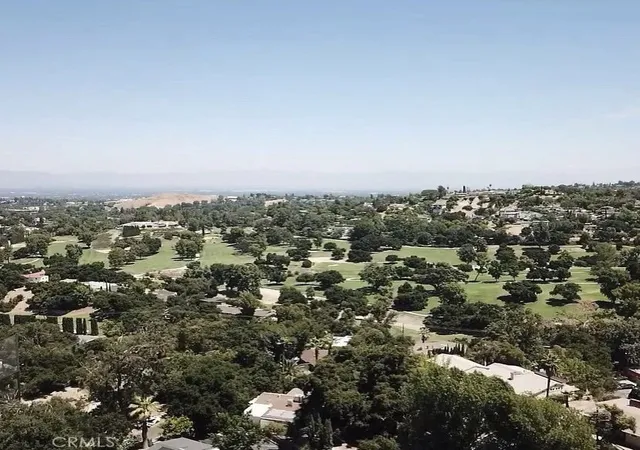 Photo 3 of Land for sale at 0 Ensenada Dr, Woodland Hills, CA 91364 | MLS# SR26024159 | Listing updated on 2026-09-30