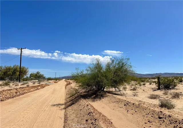 Homes for sale in 29 Palms, CA | 1 Ruby Dr, 29 Palms, CA 92277 | MLS# JT26024213
