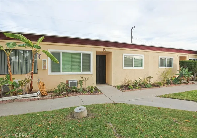 5th image of 4109 W 5Th, Santa Ana, CA 92703