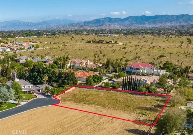 Photo 2 of Land for sale at 41903 Loma Vista, Lancaster, CA 93536 | MLS# SR26024401 | Listing updated on 2026-05-06