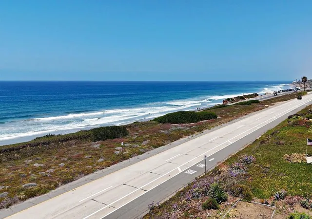 Homes for sale in Carlsbad, CA | 6610 Easy St, Carlsbad, CA 92011 | MLS# NDP2601064
