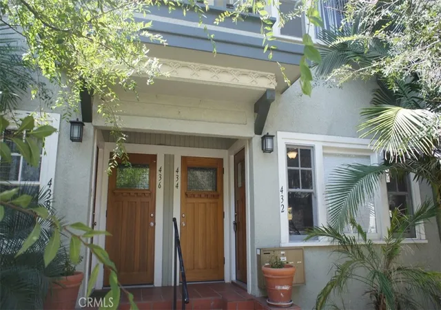 Homes for sale in Long Beach, CA | 432 E 6th St, Long Beach, CA 90802 | MLS# PW26011188