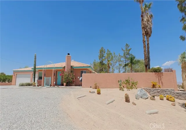 3rd image of 6144 Carodean, Twentynine Palms, CA 92277 | MLS# JT26019681