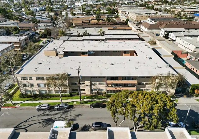Homes for sale in Inglewood, CA | 805 Glenway #105, Inglewood, CA 90302 | MLS# SB26022355