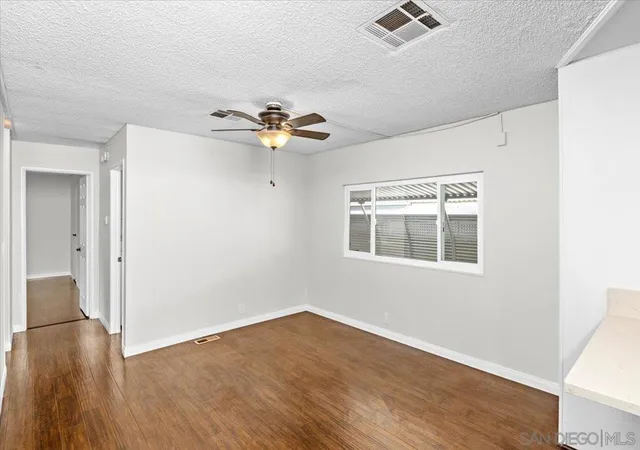 Photo 3 of Sale Pending at 7305 San Bartolo St #374, Carlsbad, CA 92011 | MLS# 260002560SD | Listing updated on 2026-09-30