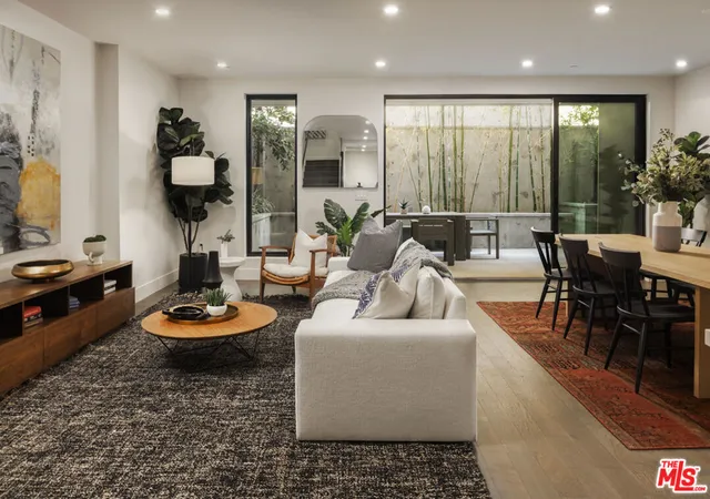 3rd image of 411 S Hamel Rd #106, Los Angeles, CA 90048 | MLS# 25630993