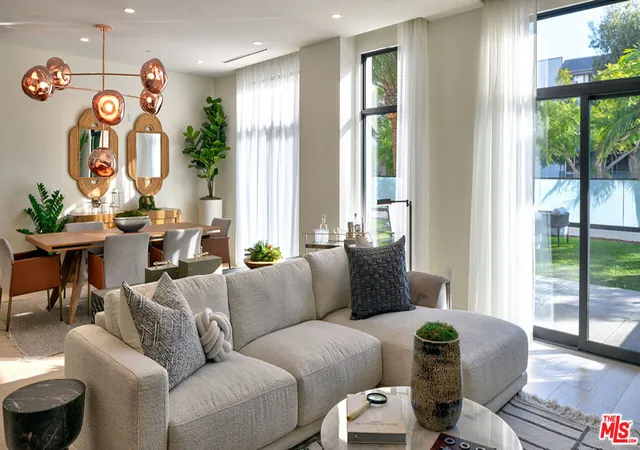 1st image of 425 N Palm Dr #104, Beverly Hills, CA 90210 | MLS# 25630969