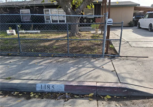 3rd image of 1185 W Devonshire, Hemet, CA 92543 | MLS# DW26024796