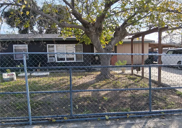 4th image of 1185 W Devonshire, Hemet, CA 92543 | MLS# DW26024796