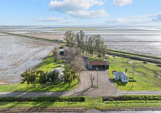 Photo 1 of Sale Pending at 1553 Lofgren, Oroville, CA 95965 | MLS# OR26022039 | Listing updated on 2026-08-04