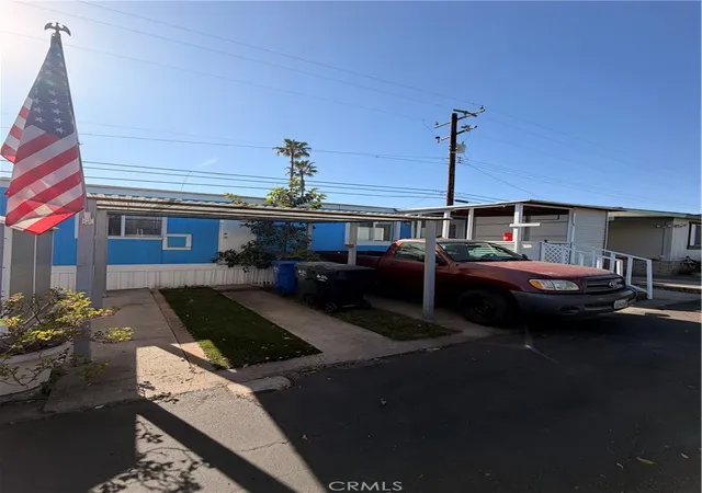 Manufactured home for sale at 16511 Garfield #D40, Paramount, CA 90723 | MLS# DW26024994