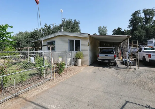 Homes for sale in Clearlake, CA | 3980 Oak, Clearlake, CA 95422 | MLS# LC26010890