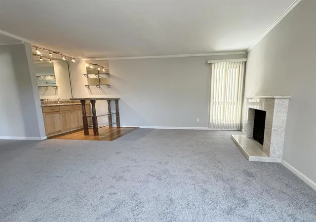 2nd image of 77 Fairmount Ave #220, Oakland, CA 94611 | MLS# 41122910