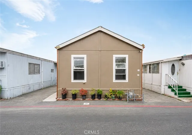 Manufactured home for sale at 812 N Loren Ave #18, Azusa, CA 91702 | MLS# DW26025472