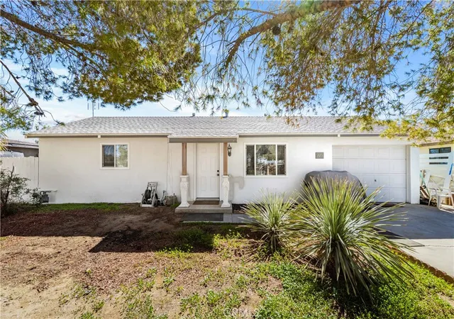 Homes for sale in Ridgecrest, CA | 225 W French Ave, Ridgecrest, CA 93555 | MLS# SR26025520