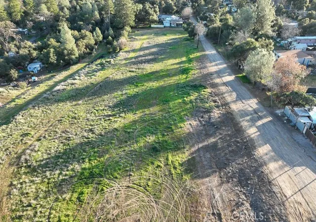 2nd image of 3150 Ciwa, Clearlake, CA 95422 | MLS# LC26025639