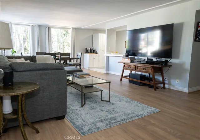 2nd image of 5050 Coldwater Canyon #102, Sherman Oaks, CA 91423 | MLS# SR26025138