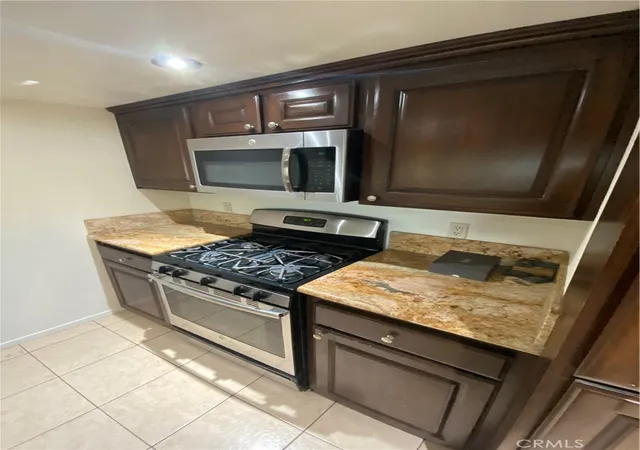 Homes for sale in Lawndale, CA | 15819 Prairie, Lawndale, CA 90260 | MLS# SR25274988