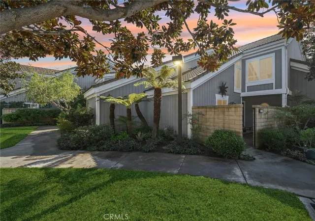 Photo 3 of Single family home for sale at 3592 Windspun, Huntington Beach, CA 92649 | MLS# OC26025106 | Listing updated on 2026-09-30