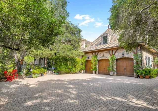 Homes for sale in Topanga, CA | 3439 Dorothy Rd, Topanga, CA 90290 | MLS# SR26018272