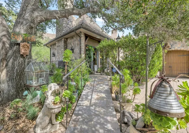 Homes for sale in Topanga, CA | 3439 Dorothy Rd, Topanga, CA 90290 | MLS# SR26018272