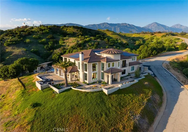 Photo 3 of Mansion for sale at 4485 Broken Spur Rd, La Verne, CA 91750 | MLS# CV26023878 | Listing updated on 2026-09-25