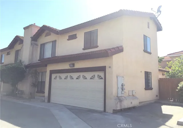 Homes for sale in Santa Ana, CA | 4018 W 5th #k, Santa Ana, CA 92703 | MLS# PW26025946