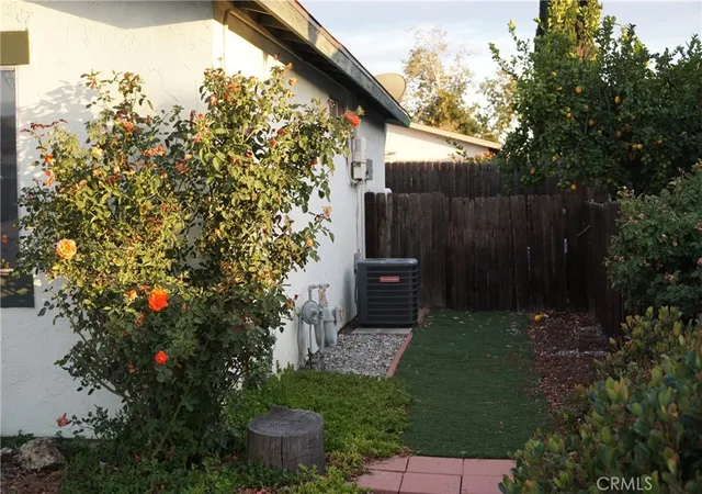 Photo 2 of Single family home for sale at 2391 Antigua Ct, Hemet, CA 92545 | MLS# IG26026131 | Listing updated on 2026-09-29