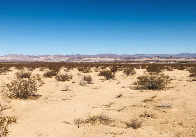 Homes for sale in 29 Palms, CA | 1 Todd Ln, 29 Palms, CA 92277 | MLS# JT26026262