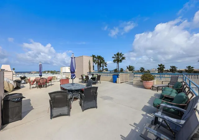 Homes for sale in Imperial Beach, CA | 270 Dahlia Ave, Imperial Beach, CA 91932