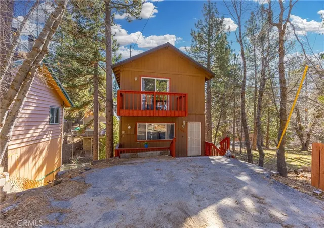 Homes for sale in Running Springs, CA | 33061 Bluebird, Running Springs, CA 92382 | MLS# PW26024837