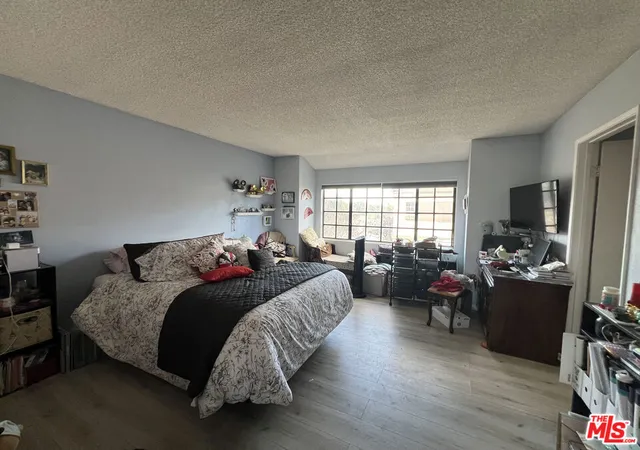 Homes for sale in Northridge, CA | 19620 Roscoe Blvd #D, Northridge, CA 91324 | MLS# 26645749