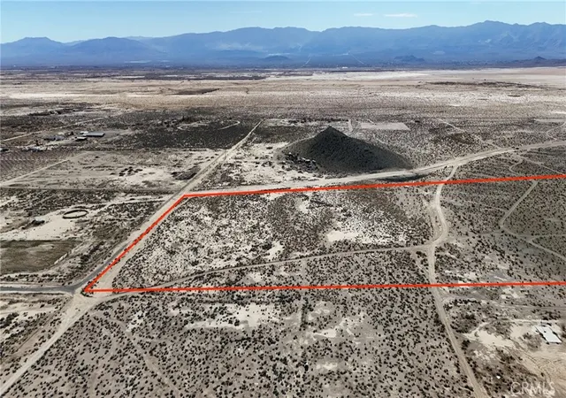 Homes for sale in Lucerne Valley, CA | 798 Verdugo Ave, Lucerne Valley, CA 92356 | MLS# HD26026225