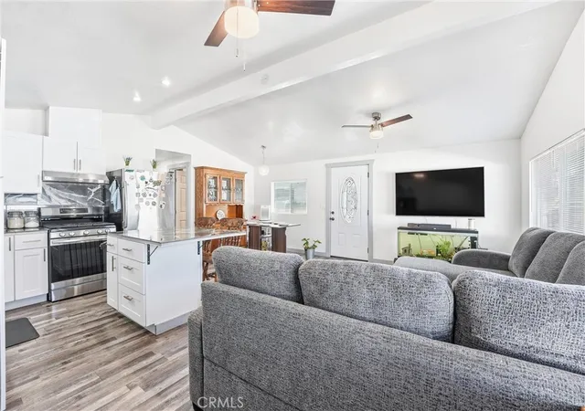 3rd image of 327 W Wilson #107, Costa Mesa, CA 92627 | MLS# OC26025864