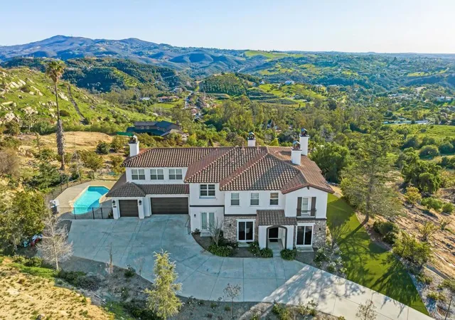 Homes for sale in Bonsall, CA | 30809 Chateau Haut Briant, Bonsall, CA 92003 | MLS# NDP2601151
