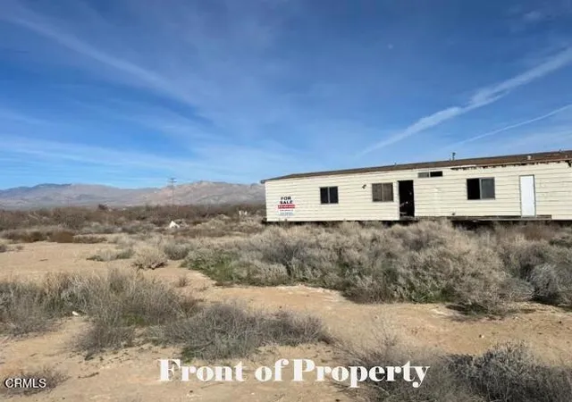 Photo 1 of Single family home for sale at 91525 Palm Rd, Baker, CA 92309 | MLS# P1-25721 | Listing updated on 2026-06-08