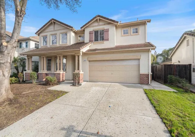 2nd image of 4925 Bay View Cir, Stockton, CA 95219 | MLS# 41123022