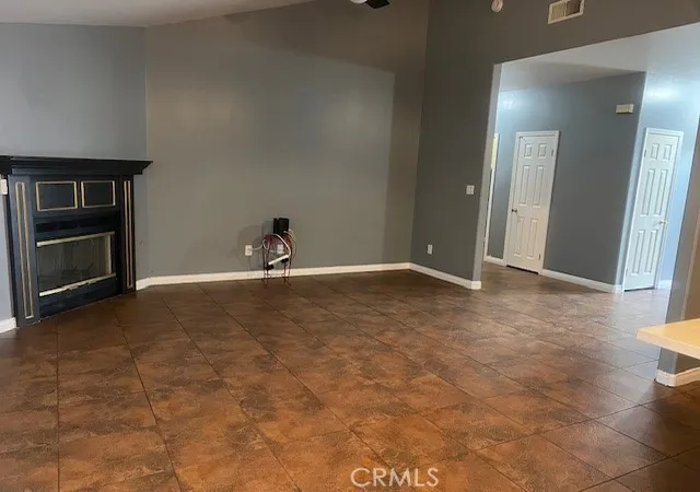 5th image of 603 Calle Del Sol, Bakersfield, CA 93307 | MLS# SR26026420