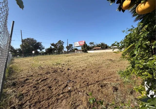 Photo 2 of Land for sale at 12650 S Western Ave, Los Angeles, CA 90047 | MLS# DW26026424 | Listing updated on 2026-07-13
